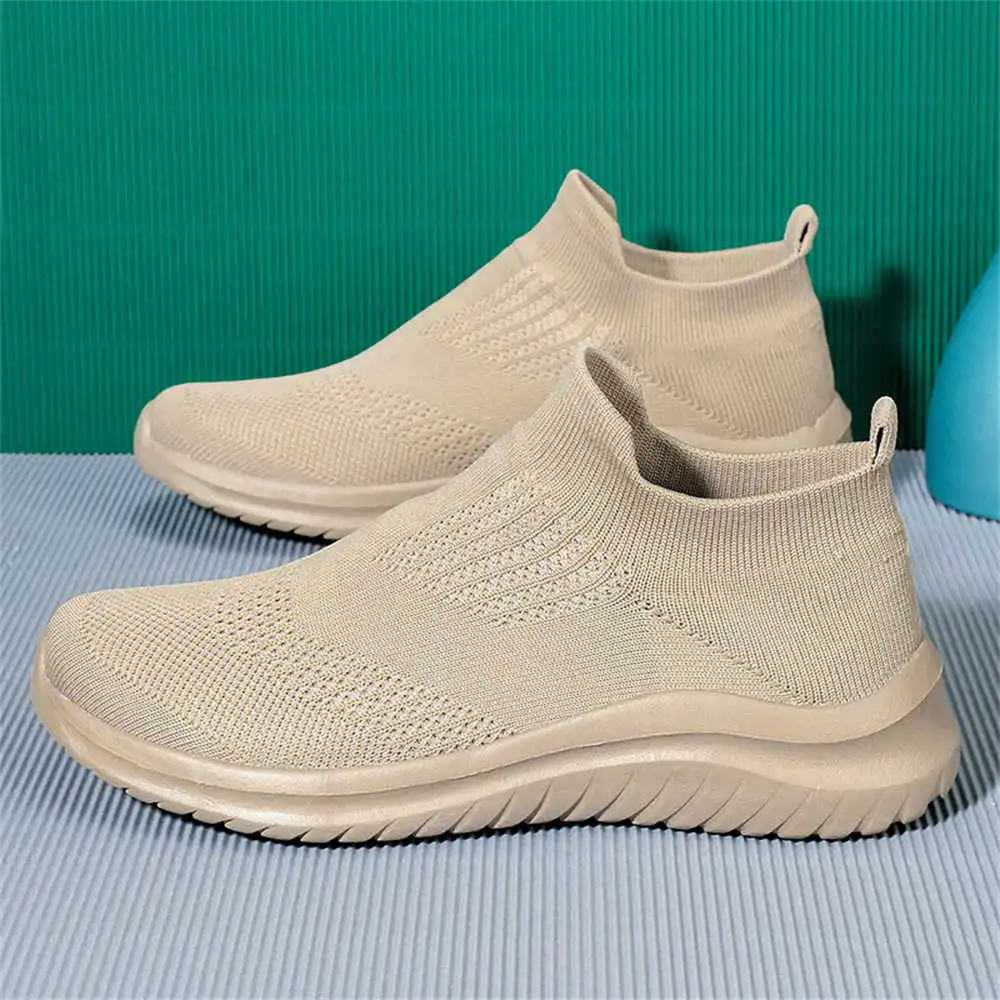 Beige Zachte Nieuwe Nieuwighei - Women Fashion Over 50 recensie en prijs